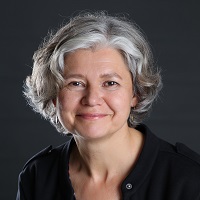 Elisabeth Peters 200px