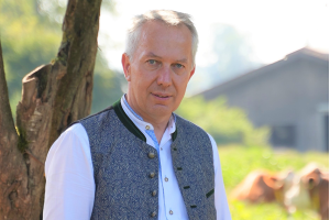 Thomas Lehner Leiter Staatsgut Kringell Naturland-Bio-AHV-Markenpartner