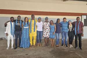 Das Team von Cashew Coast - Naturland Markenpartner