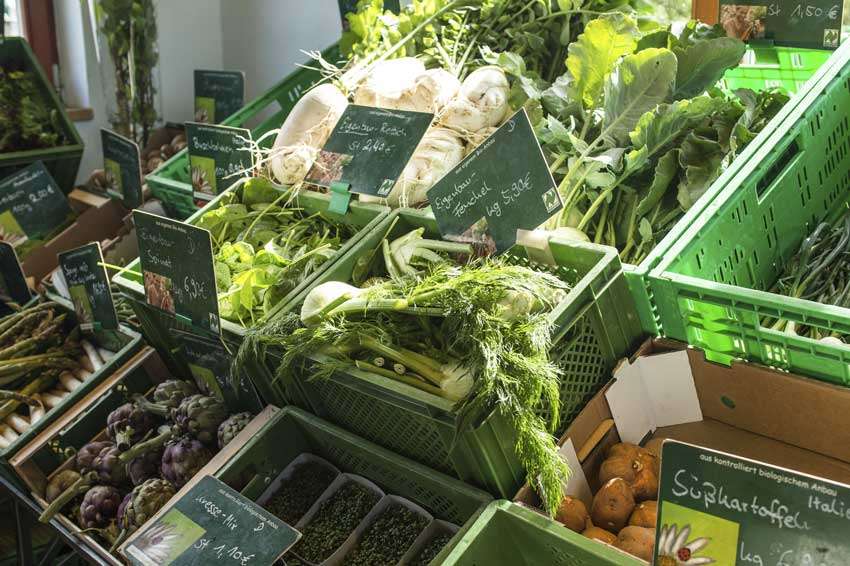 Naturland-zertifizierter Kaffee ist ein Bioprodukt hoechster Qualität. 